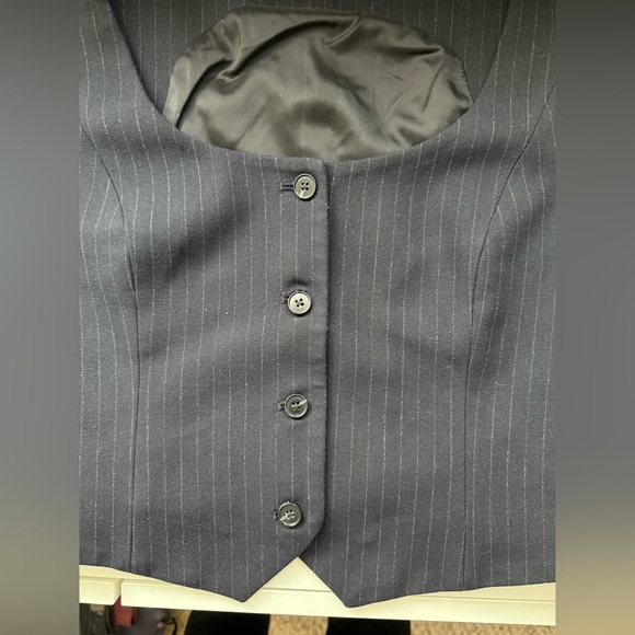 Wilfred Aritzia Atrusi Vest Size 6 - Picture 7 of 11